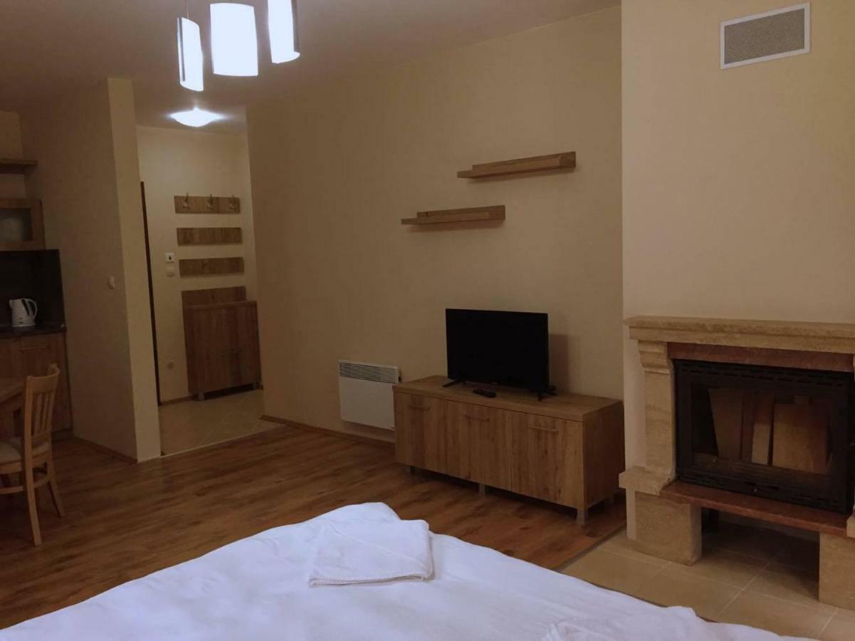 Northstar Ski Apartment In Mountain Lake Hotel Pamporovo Extérieur photo
